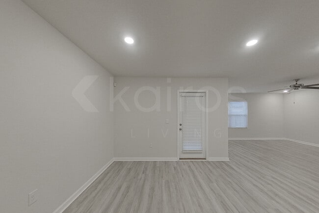 Building Photo - 4793 Malay Cir