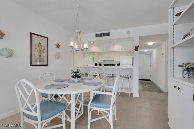 Building Photo - 26340 Hickory Blvd