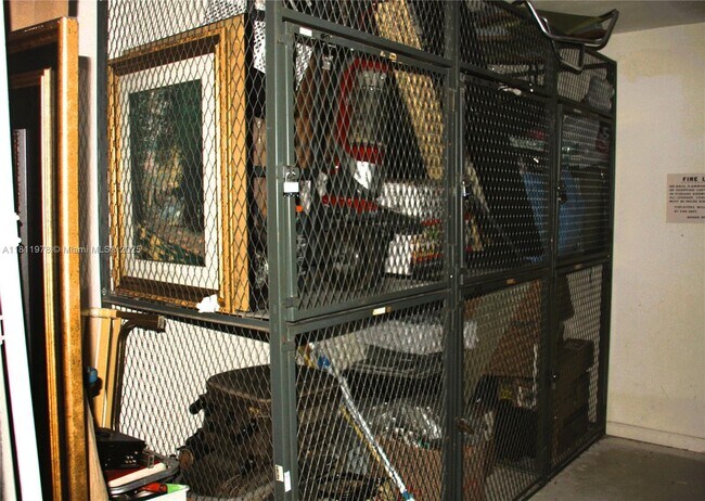Building Photo - 3821 Environ Blvd