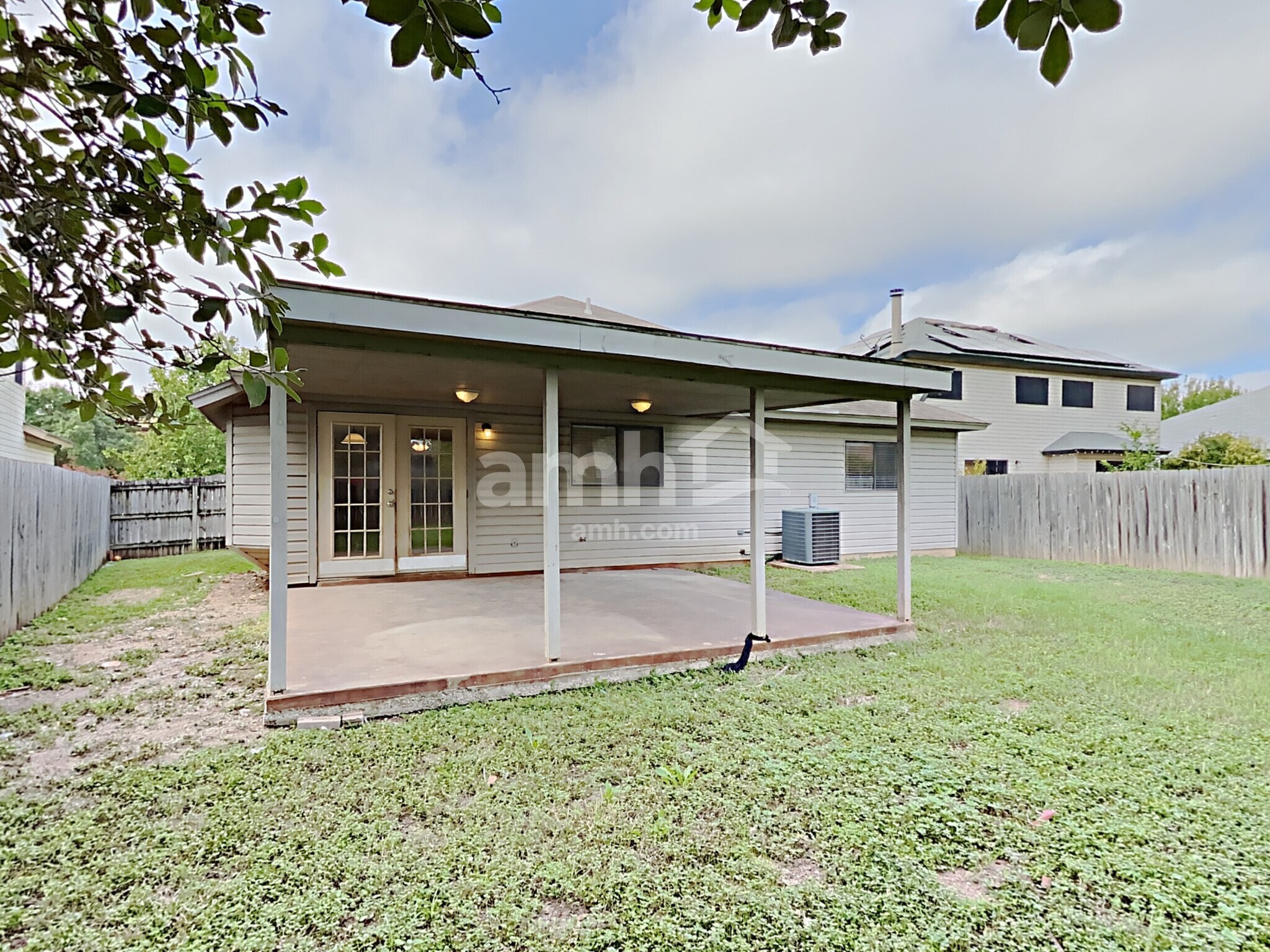 Building Photo - 9731 Criswell Crk