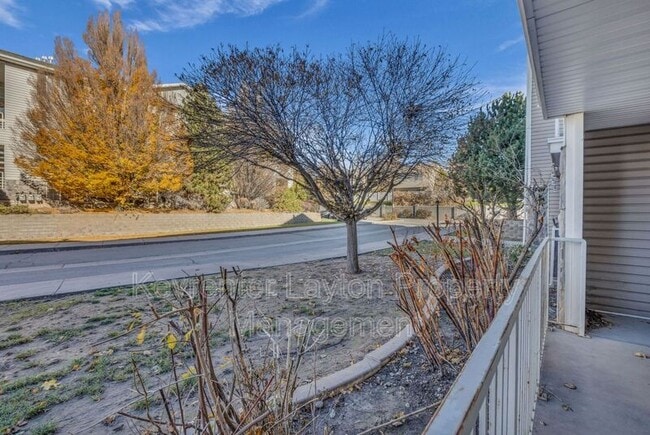 Building Photo - 490 E 700 S