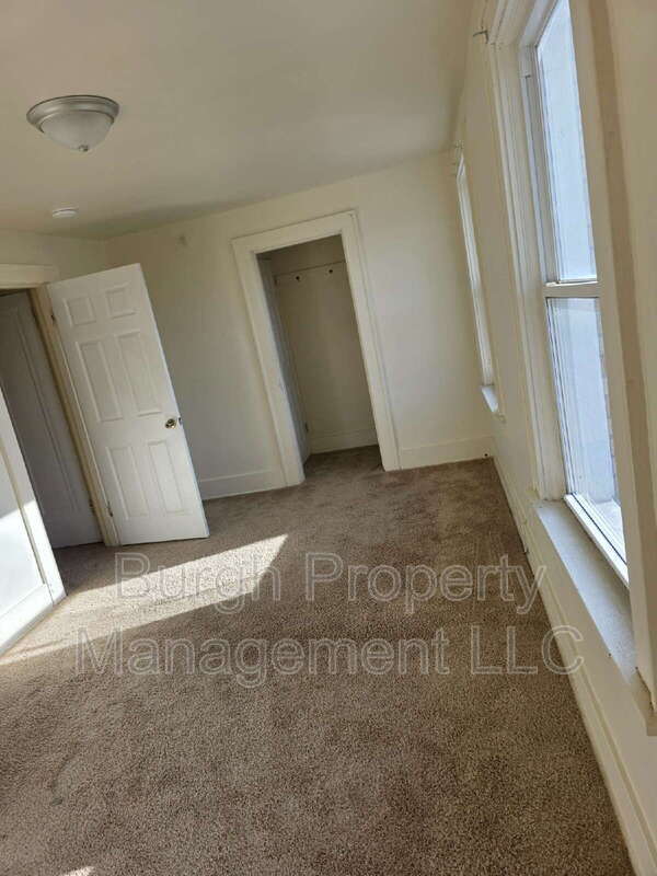 Building Photo - 1411 Bellaire Pl