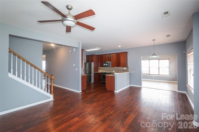 Building Photo - 15120 Callow Forest Dr