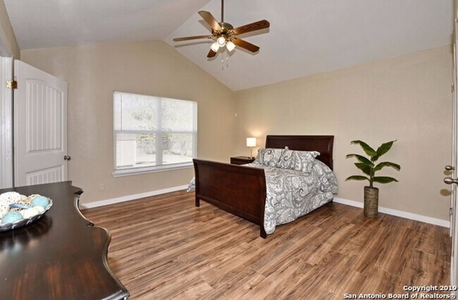 Building Photo - ONE STORY HOME  |  3 BEDS & 2 BATHS  |  LARGE SHED