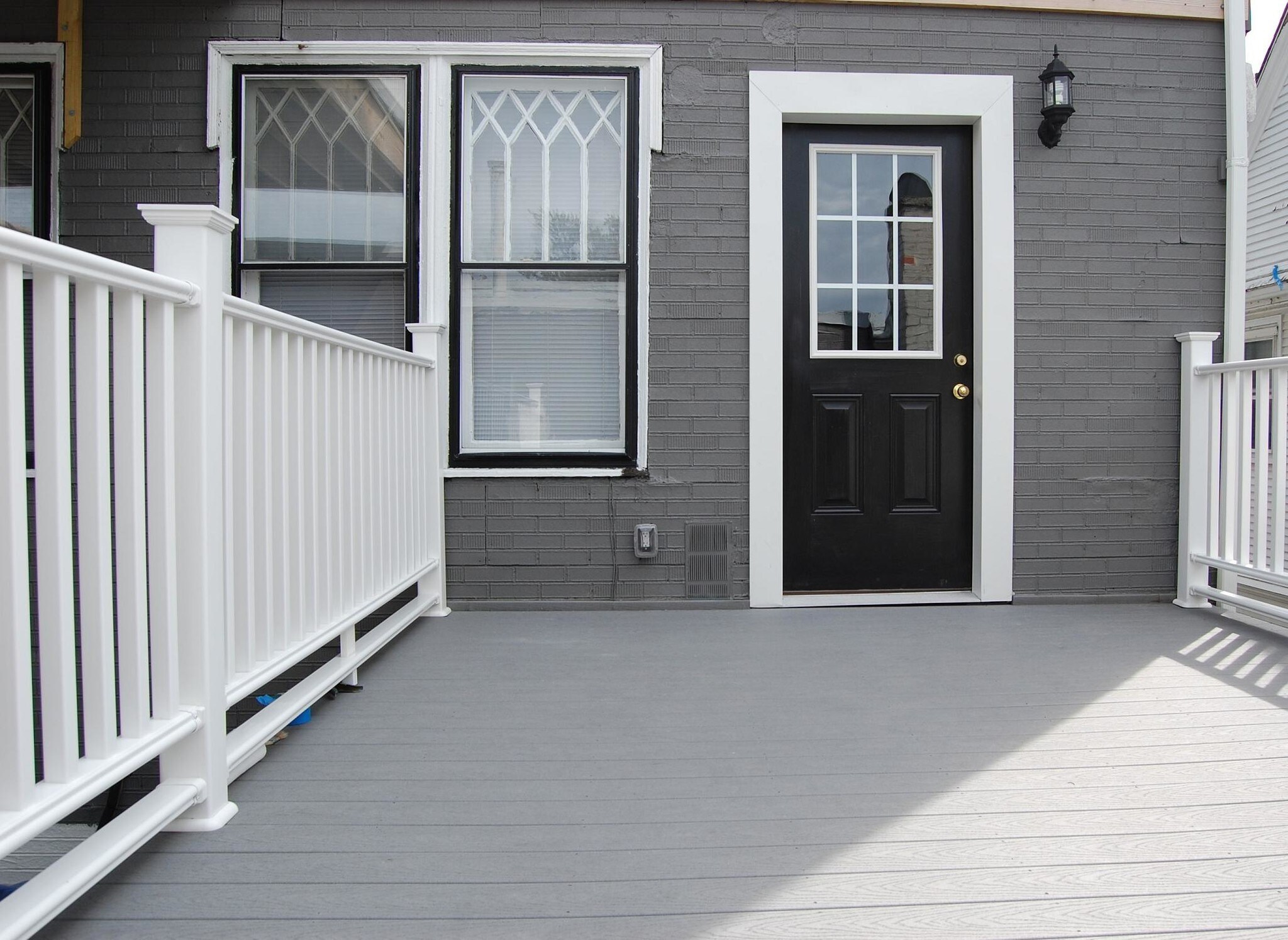Private Terrace - 485 Elmwood Ave