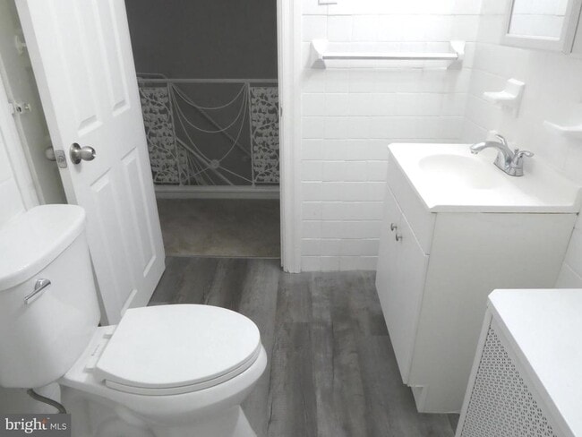 Building Photo - 1213 S 54th St