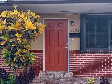 Building Photo - 1230 NE 136th Terrace