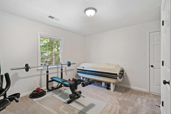 Building Photo - 8081 Ridgetown Ln