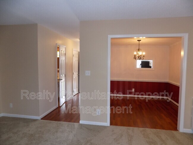 Building Photo - 3769 Greenes Crossing