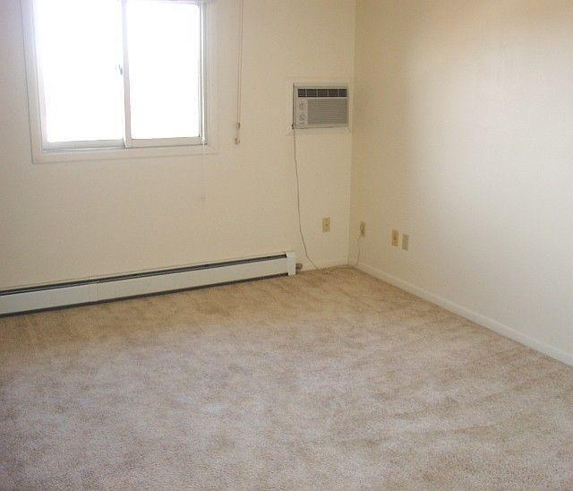 Building Photo - 2 bedroom in Billings MT 59102