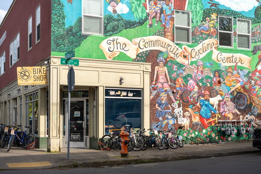 Building Photo - 2438 NE Killingsworth St.