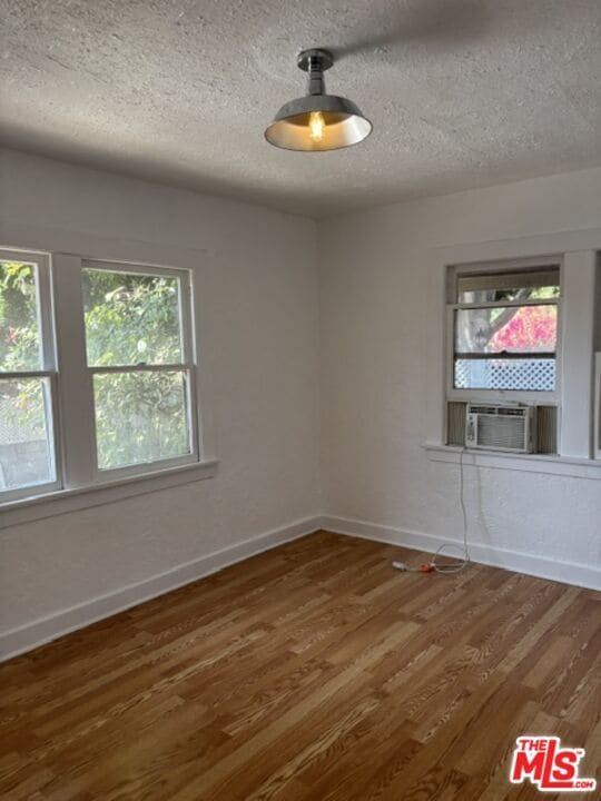 Building Photo - 1616 Mohawk St