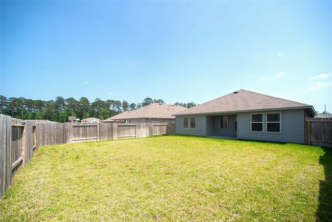 Building Photo - 14086 Sharktooth Hill Ln