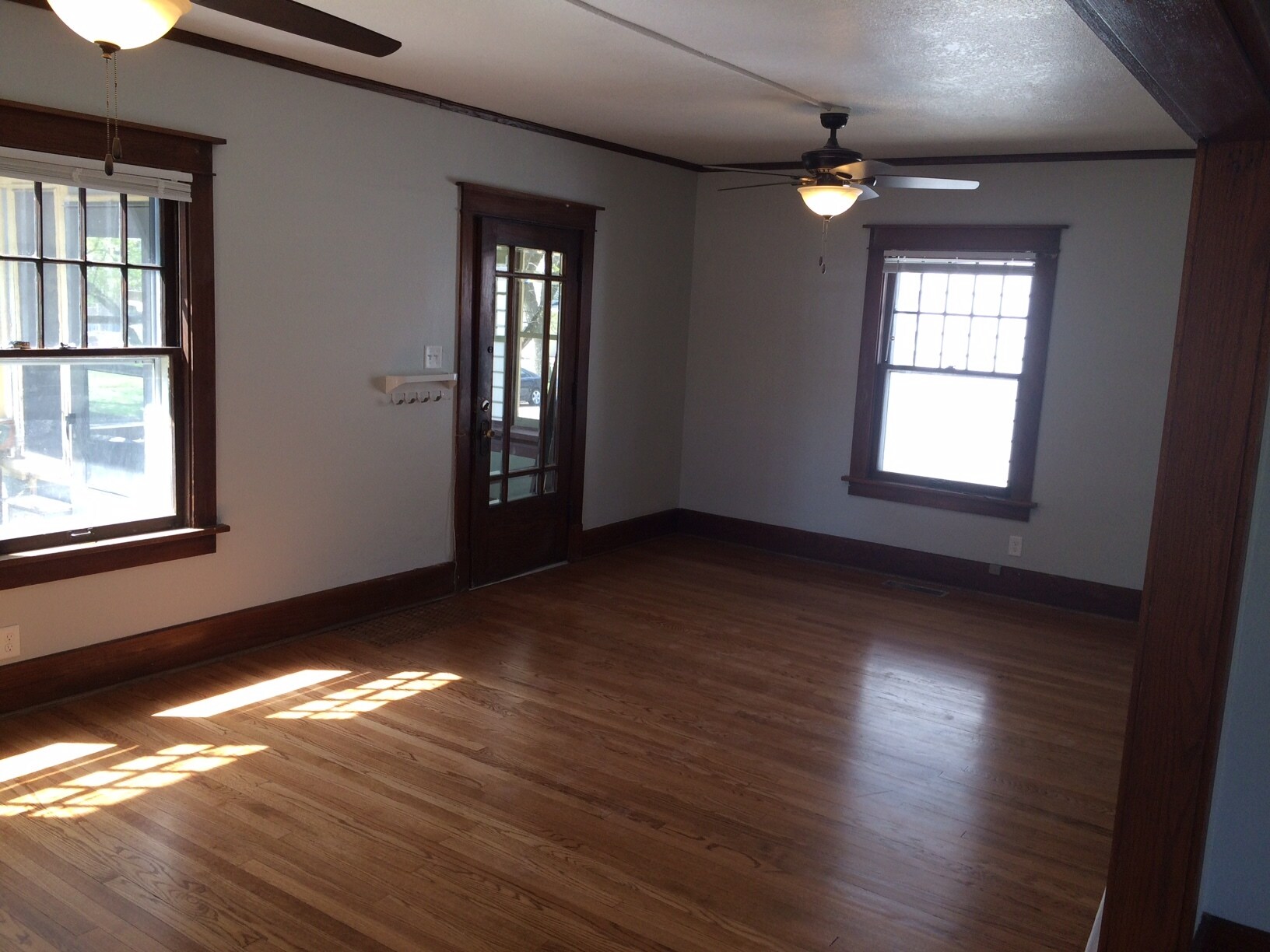 Building Photo - 530 E Davenport St