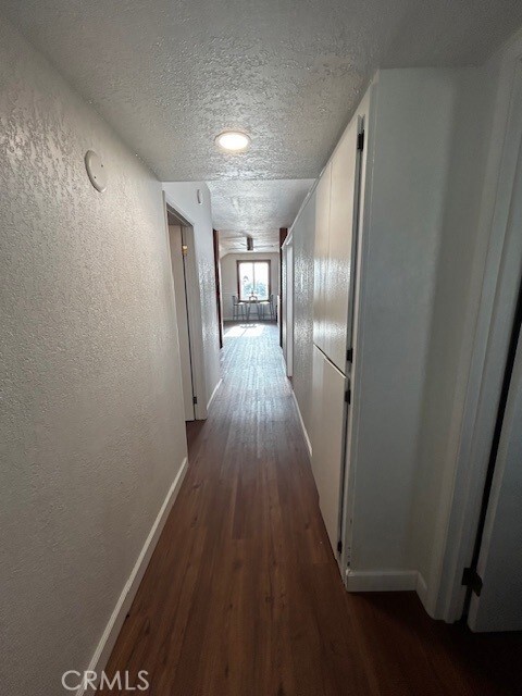 Building Photo - 158 N Ocean Ave