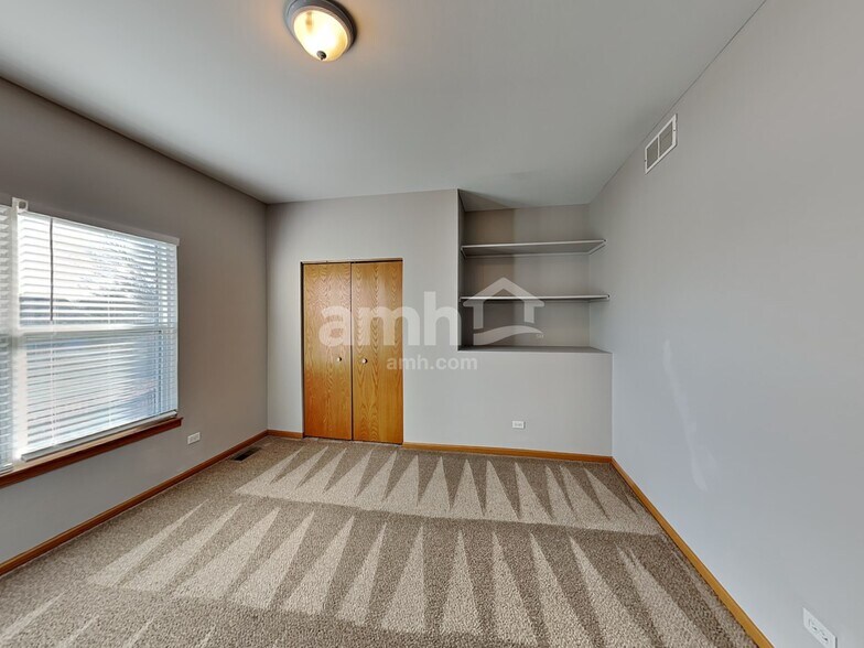 Building Photo - 4514 Skylark Ln