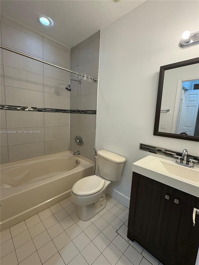 Building Photo - 10902 NW 83rd St