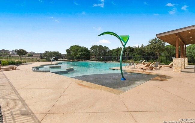 Building Photo - 2027 Sisyphus Vw