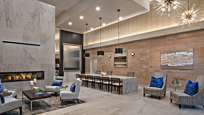 Building Photo - 5550 E Deer Valley Dr