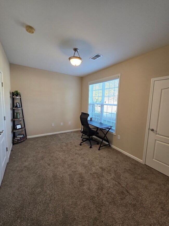 Building Photo - 2641-103 McArthur Landing ~ McArthur Landing