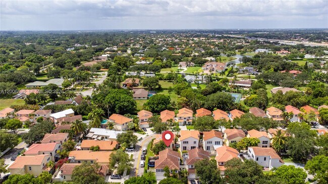 Building Photo - 14972 SW 50th Ct