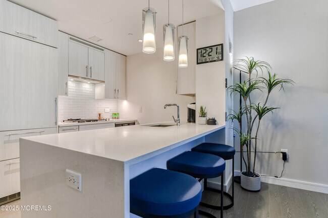 Building Photo - 30 Melrose Terrace