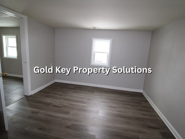 Building Photo - Updated 2 Bed 1 Bath Home For Rent (Section 8 Approved)