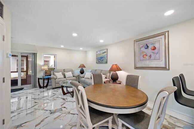 Building Photo - 240 Medallion Blvd