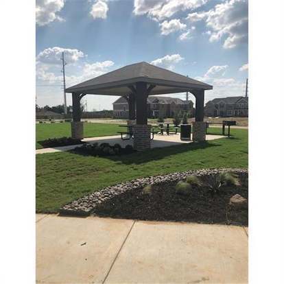 Building Photo - 3537 Brentwood Dr