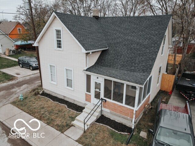 Primary Photo - 352 W 28th St
