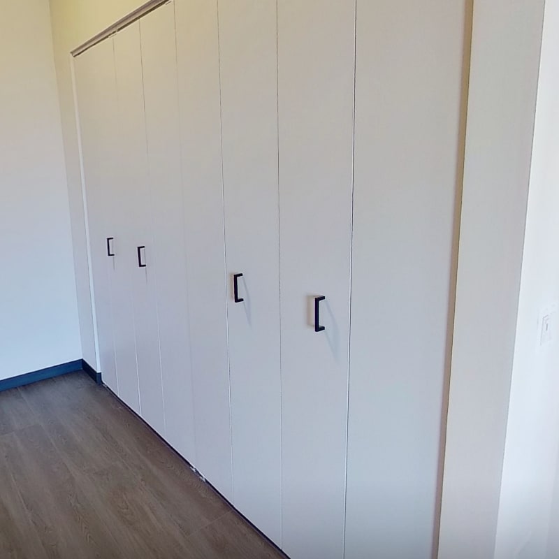 Building Photo - 1645 W Ogden Ave