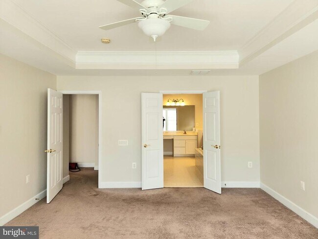 Building Photo - 20667 Golden Ridge Dr