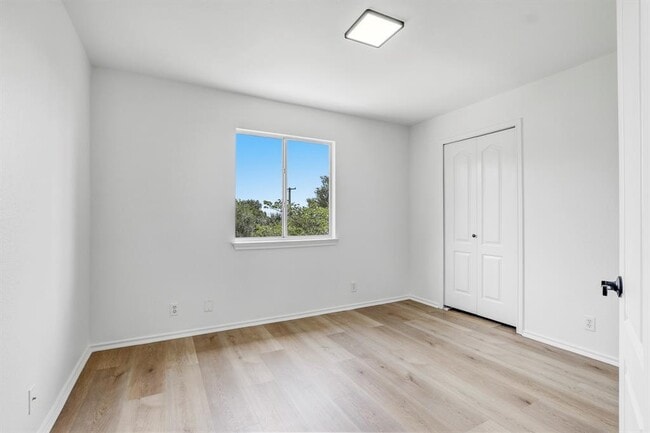 Building Photo - 16803 Bailey Jean Dr