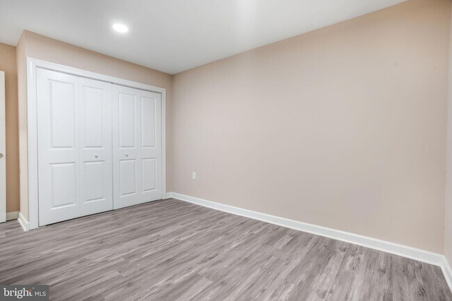 Building Photo - 3671 Waterwheel Square