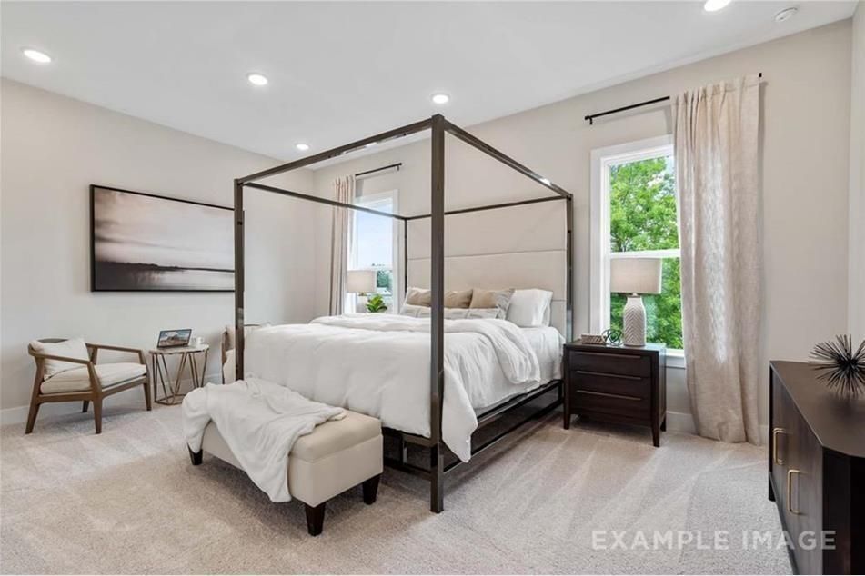 Building Photo - 201 Prairie Ln