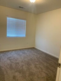 Building Photo - 4 Br 2 Ba available now