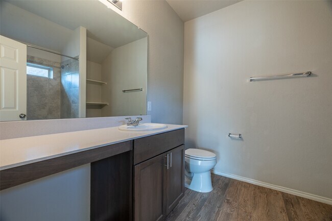 Building Photo - 15054 Paddock Point Ln