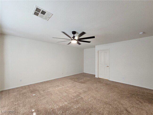 Building Photo - 3697 Ferndale Cove Dr