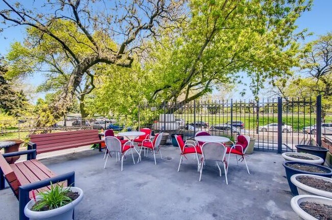 Building Photo - 4200 N Marine Dr