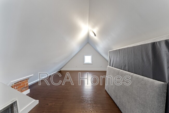 Building Photo - 6116 Guilford Ave