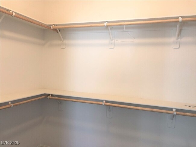Building Photo - 8380 Spanish Creek Ct