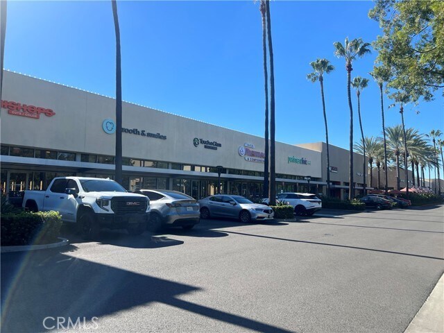 Building Photo - 177 Magnet