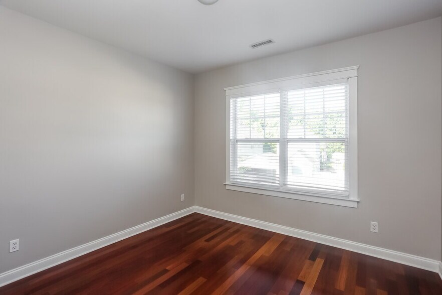 Building Photo - 3918 Wilgrove Way Dr