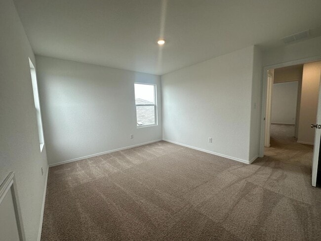 Building Photo - 312 Sonterra Dr
