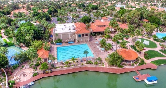 Building Photo - 1523 E Treasure Cove Dr