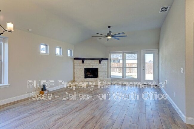 Building Photo - 807 Mary Lee Ln