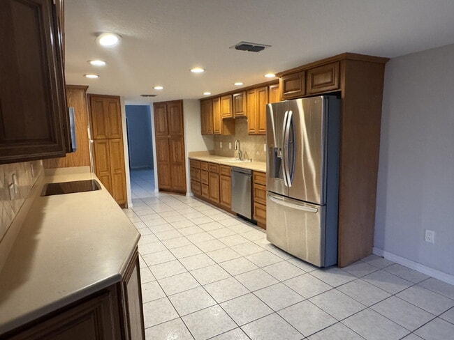 Building Photo - Beautiful Country Home on 1.76 Acres — No HOA, No Deed Restrictions!