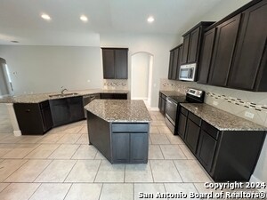 Building Photo - 1408 Kamryn Way