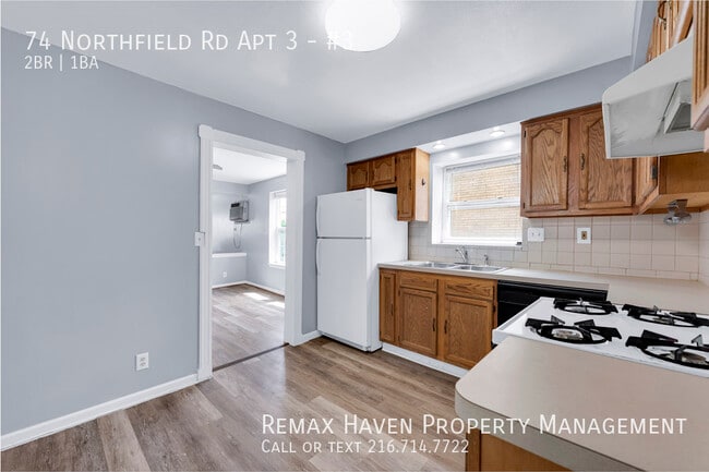 Building Photo - 74 Northfield Rd