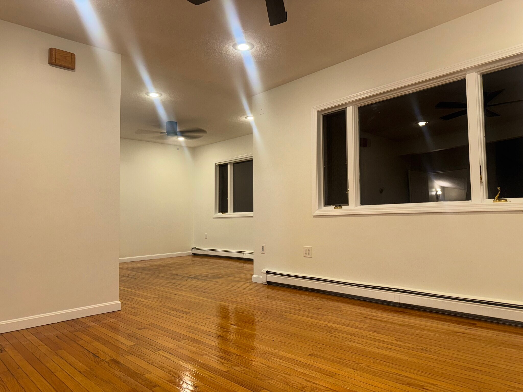 Building Photo - 33 Appleton St